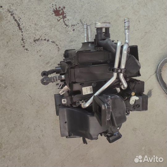 Корпус печки Audi A6 BDW 2004
