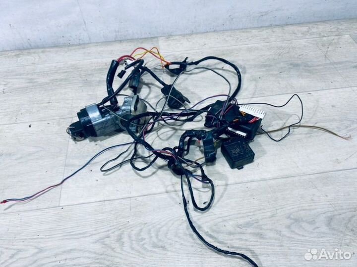 Замок зажигания Chevrolet Niva 2123 2006