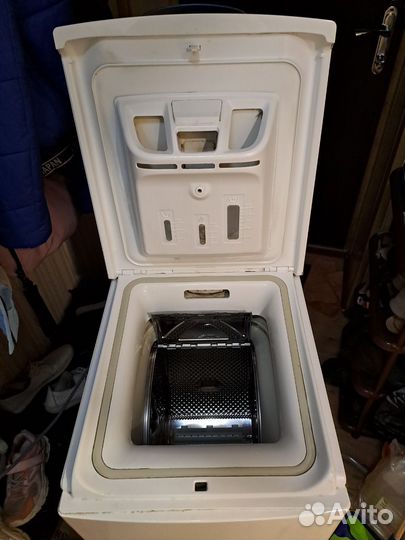 Стиральная машина Whirpool AWE 2215 (неиспрана)