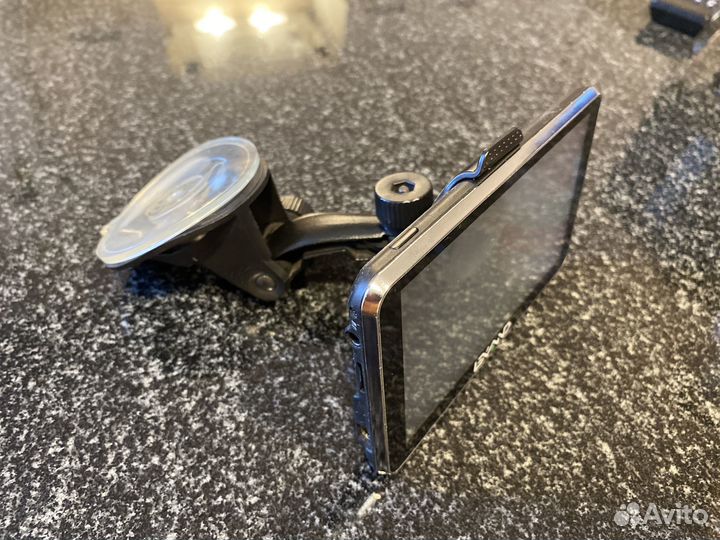 Gps навигатор Lexand