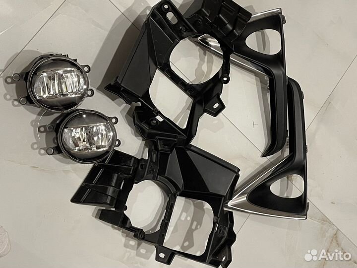 Птф на lexus RX левая и правая в сборе