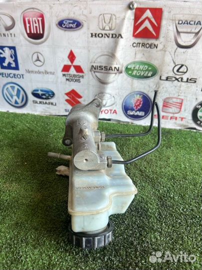 Главный тормозной цилиндр Ford Focus 2 хэтчбек