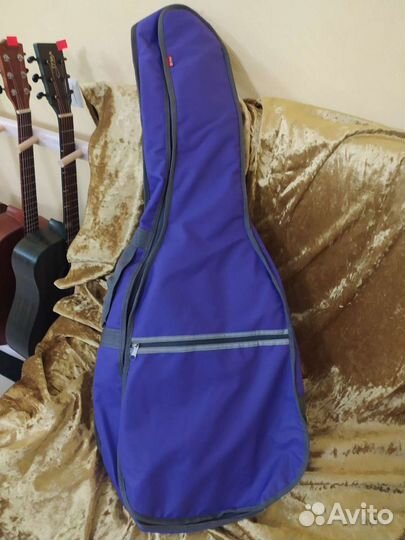 Плотный чехол для акустической гитары