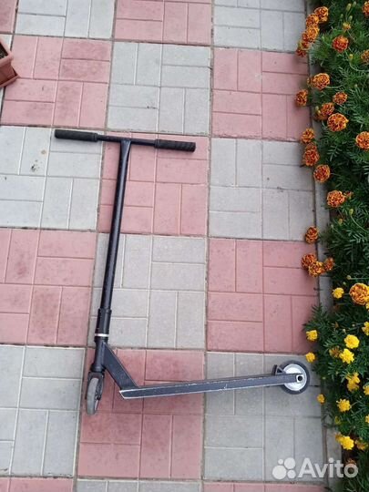 Трюковой самокат tech team shreder