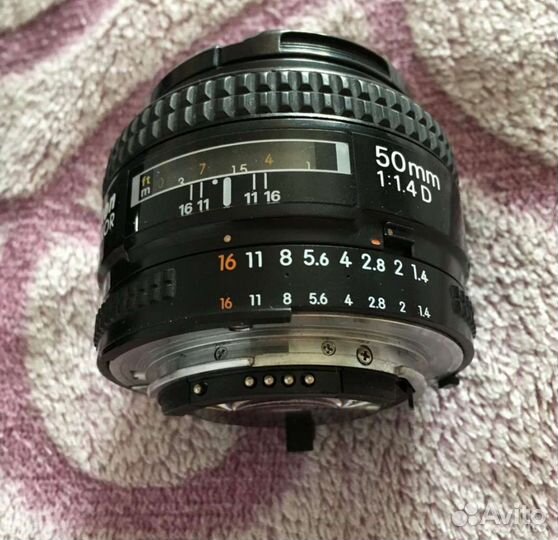 Фотоаппарат Nokon D90 с объективом 50 mm