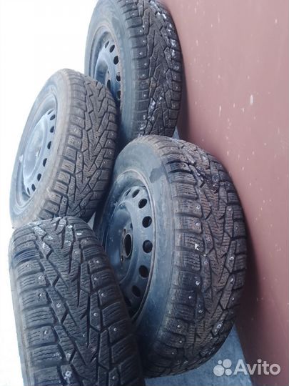 Nokian Tyres Hakkapeliitta 7 175/65 R14