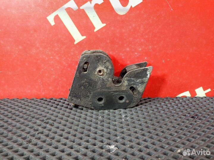 Замок кабины