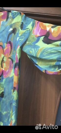 Блуза яркая летняя шелковая, новая, р. 48-50, Герм