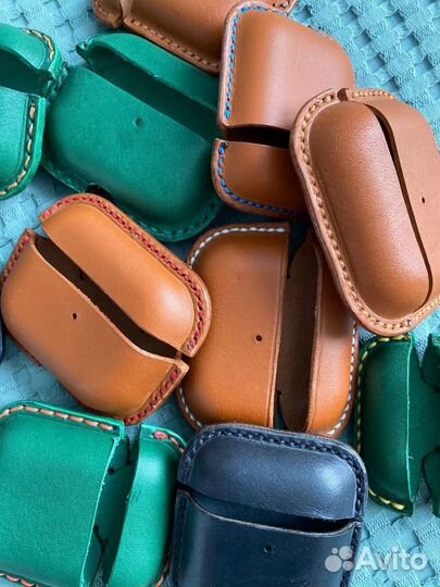 Кожаный чехол на airpods