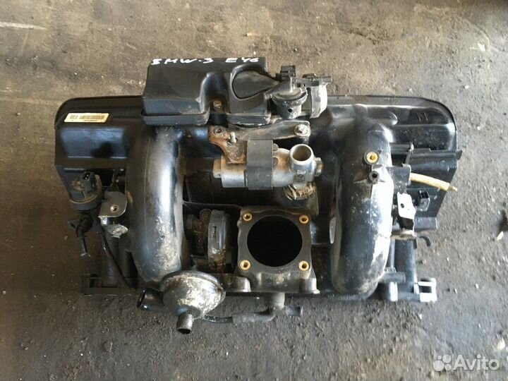 Коллектор впускной (BMW 3)