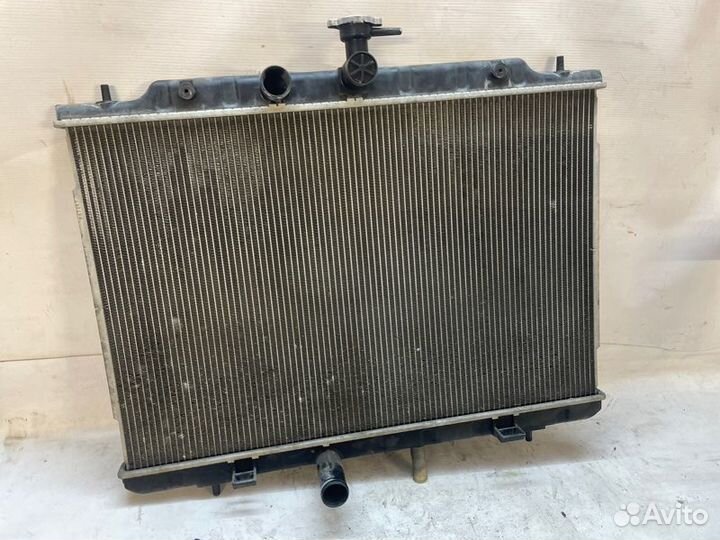 Радиатор основной Nissan X-Trail NT31 MR20DE