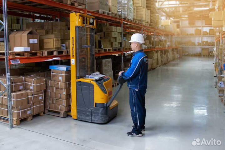 Комплектовщик/Водитель погрузчика Norgau