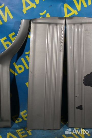 Накладка на дверь Hyundai Galloper jkc4