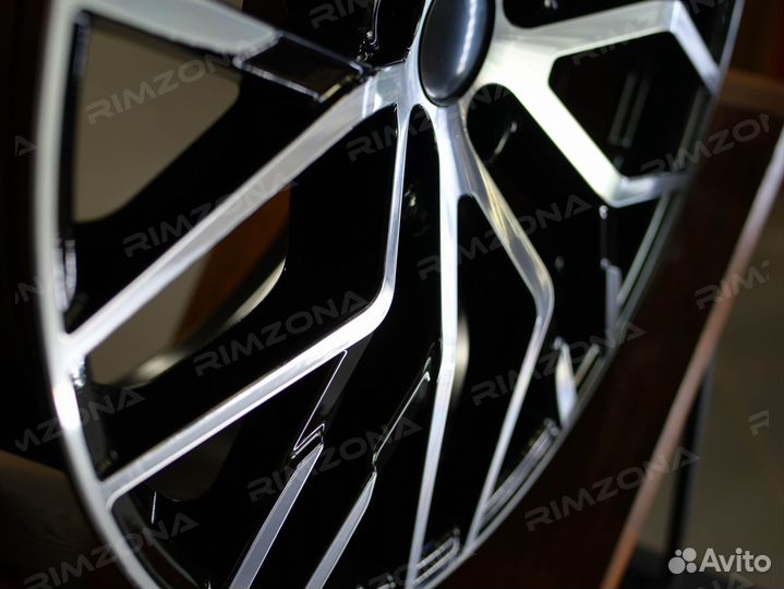 Литые диски R8 R19 для Audi