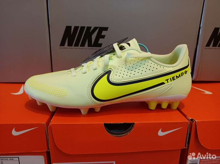 Футбольные бутсы Nike Tiempo Legend 9 Academy MG