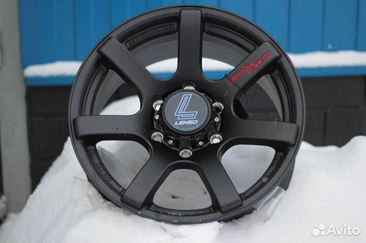 Диски Lenso R17 6x139.7 на Toyota Prado FJ cruiser