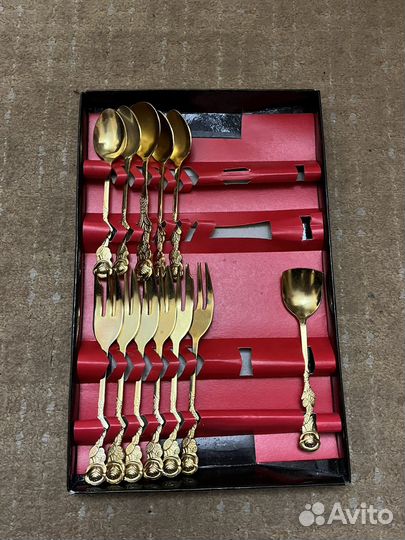 Набор столовых приборов