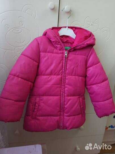 Куртки 5 штук для девочки zara 92-98, пальто