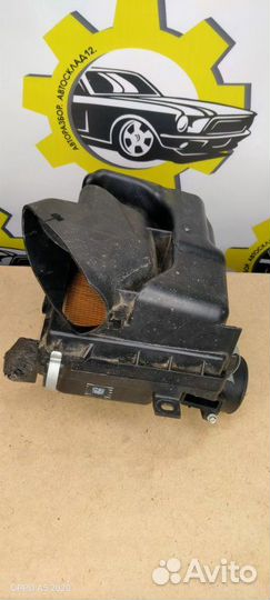 Корпус воздушного фильтра Nissan Juke 2011