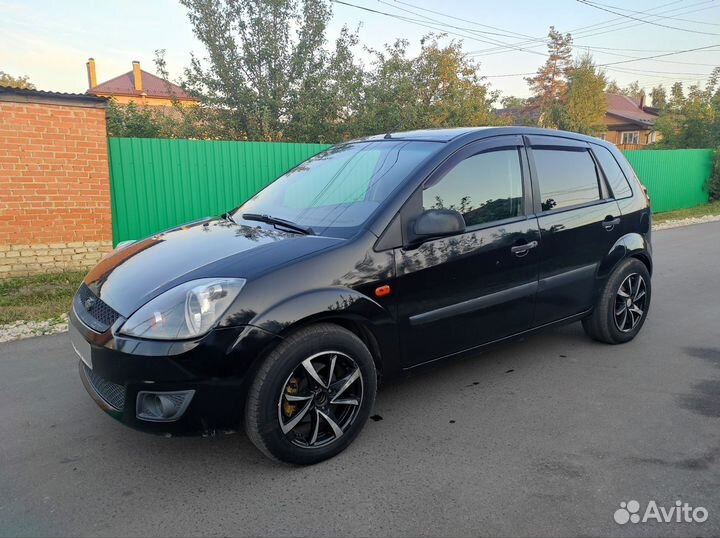 Ford Fiesta 1.4 МТ, 2007, 354 000 км