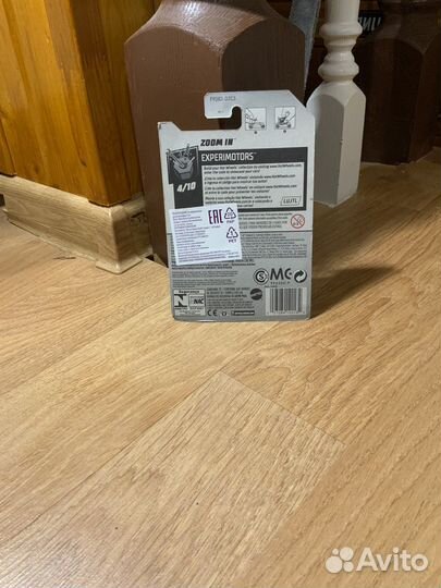 Hot wheels машинки zoom in