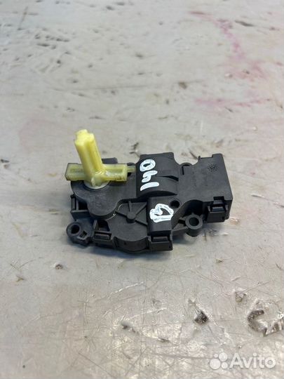 Заслонка печки Bmw 5 G30 2.0 2021