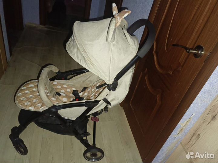 Коляска прогулочная