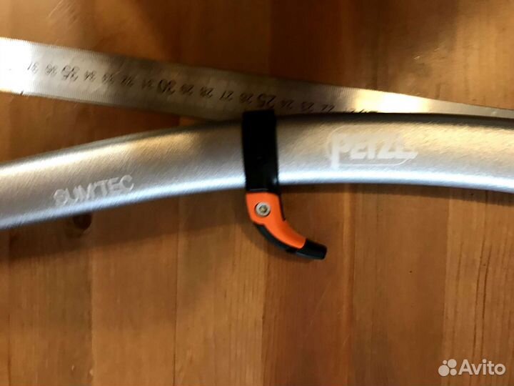 Ледоруб petzl sumtec 55 см