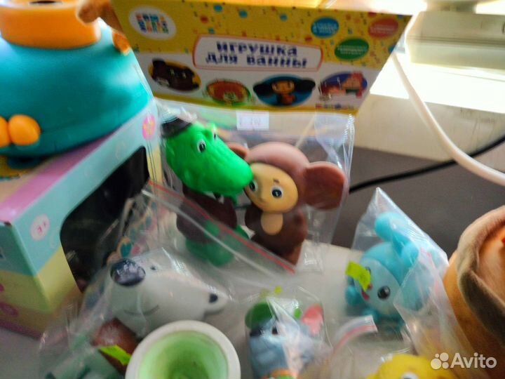 Чебурашка и Гена для купания