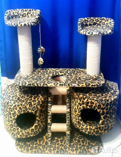 Домик лежанка для вашего любимца с когтеточкой