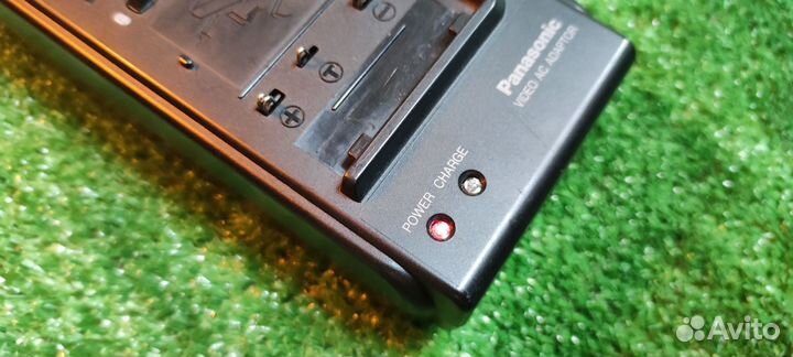 Зарядное устройство для видеокамеры JVC Panasonic
