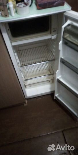 Холодильник бу маленький