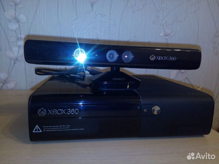 Игровая приставка Microsoft Xbox 360