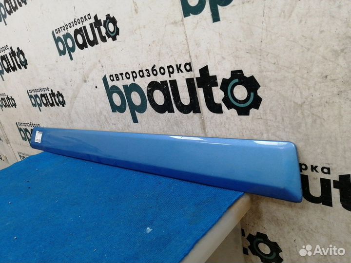 Молдинг на дверь передний левый 7N11-N20939 Ford