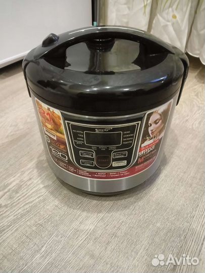 Мультиварка новая