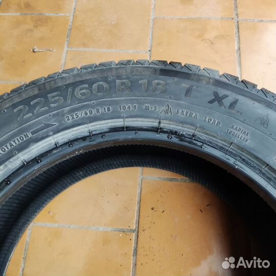 Continental VikingContact 7 SSR 225/60 R18