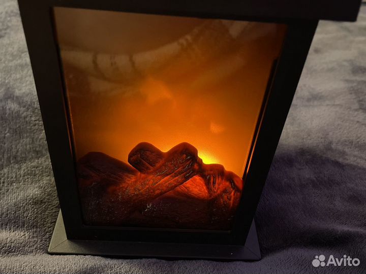 Декоративный камин, фонарь