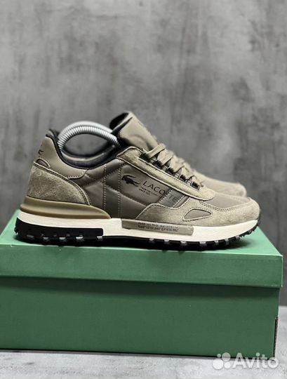 Кроссовки Lacoste спортивные