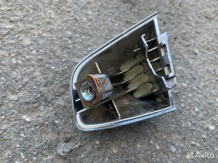 Крышка ручки двери задней RH Santa Fe