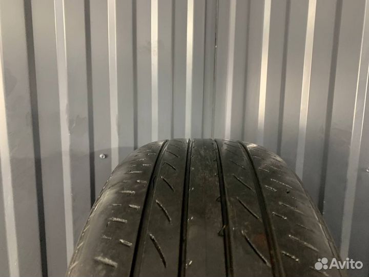 Yokohama BluEarth E75 215/60 R16 95V