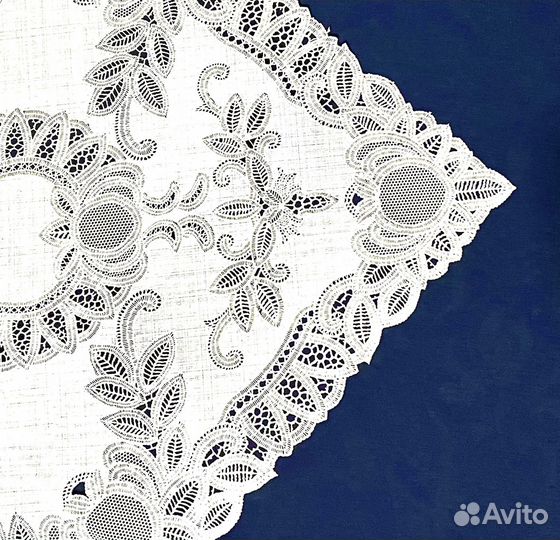 Набор: белая скатерть и 6 салфеток, Тайвань