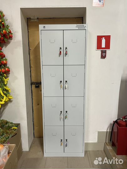 Шкаф металлический сумочница, 8 ячеек