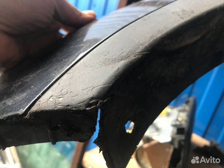 Накладка на крыло переднее левое