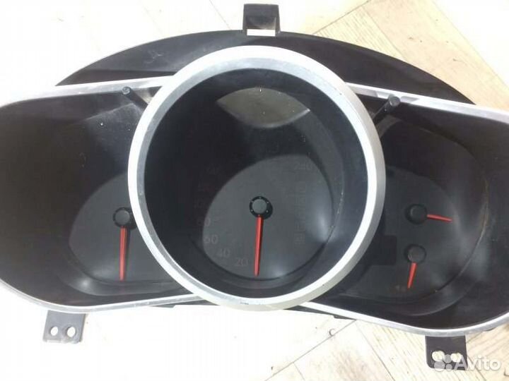 Щиток панель приборов Mazda Cx7 АКПП