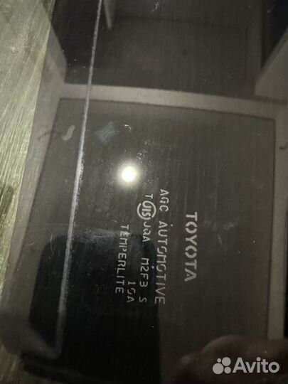 Стекла боковые toyota prius 30