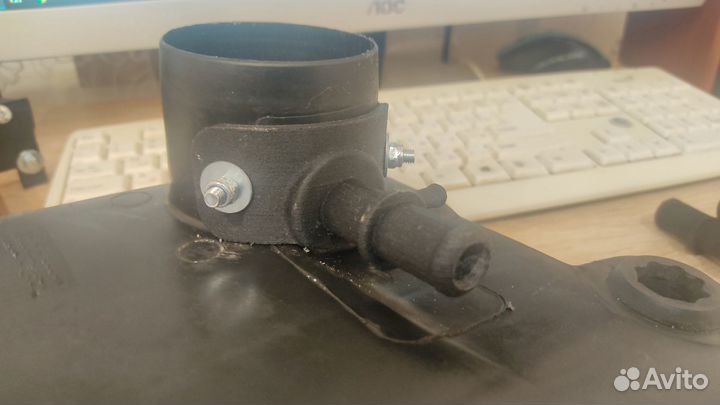 Тройник с усиленной площадкой крепления