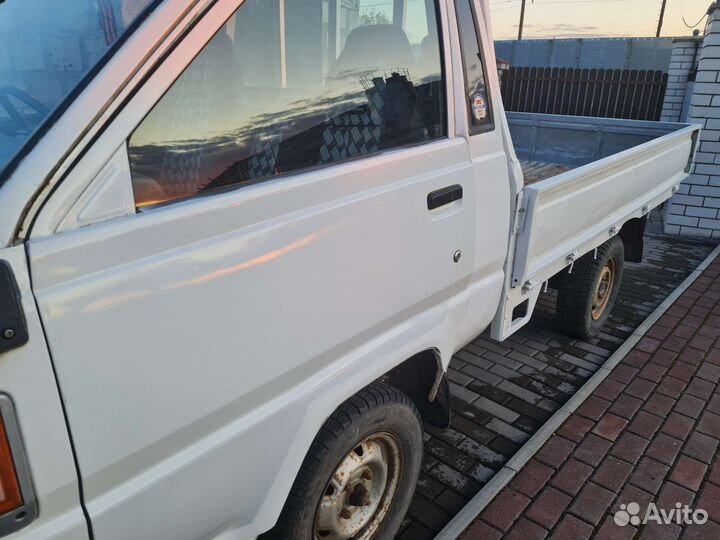 Toyota Town Ace бортовой, 1998