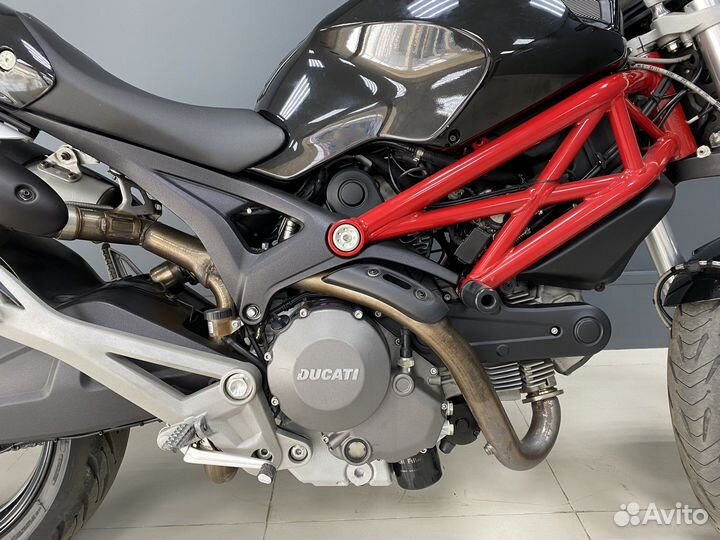 Мотоцикл Ducati M696A Monster 2014г.в