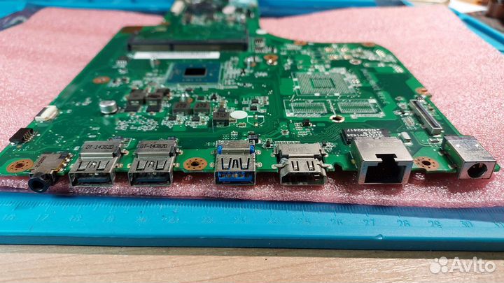 Материнская плата с дефектом daozylmb6c0 rev c