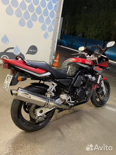 Yamaha fzs600 fazer